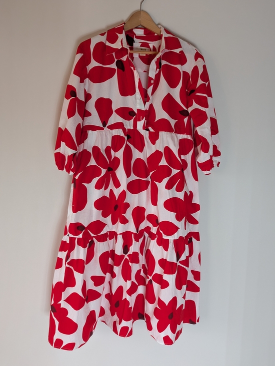 Anthropologie Dresses & Skirts - Anthropologie White Dress with Bold Red Floral Print